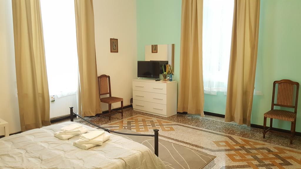 Royal Suite Genua Exteriör bild