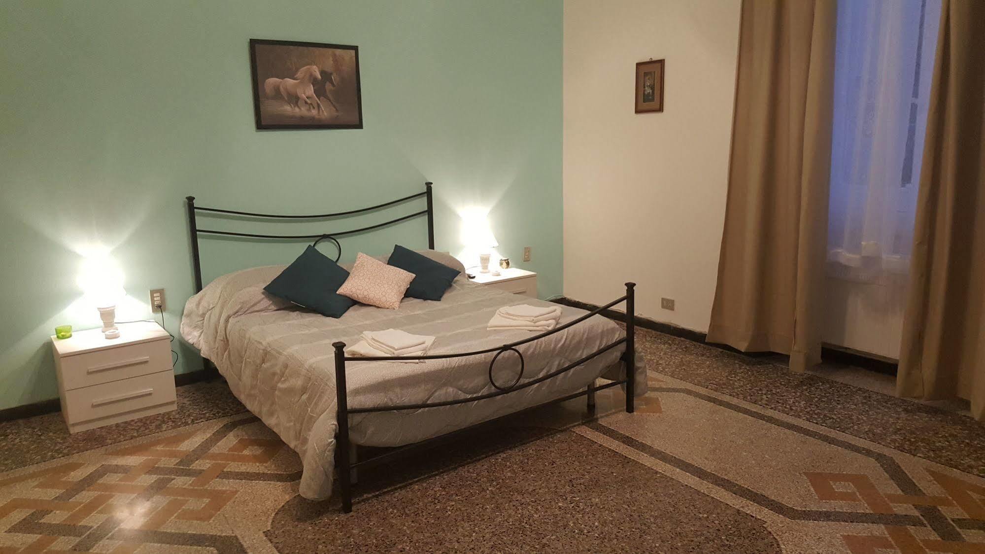 Royal Suite Genua Exteriör bild